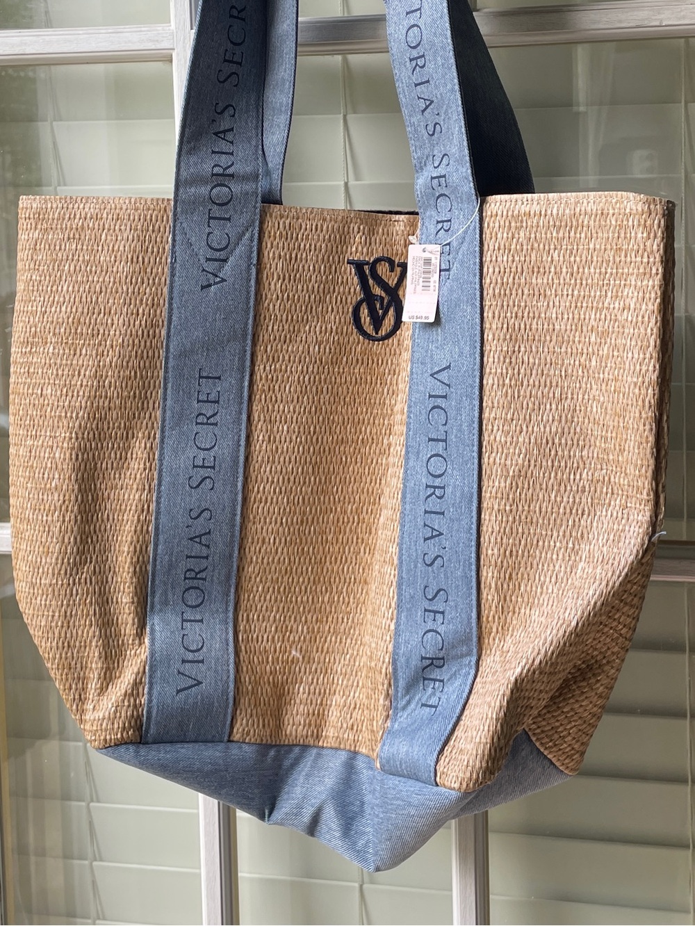 VS Straw Tote - Picture 4 of 7